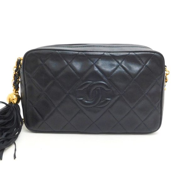 CHANEL Lamb Skin Navy Shoulder Bag! With booklet! - Picture 2 of 15